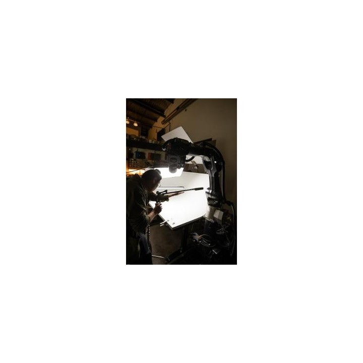 Lampa LED Amaran T4c