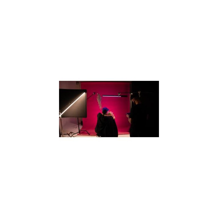 Lampa LED Amaran T4c