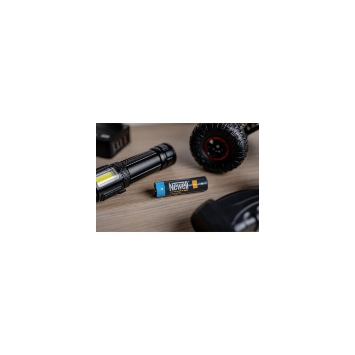 Akumulator Newell 18650 USB-C 2200 mAh