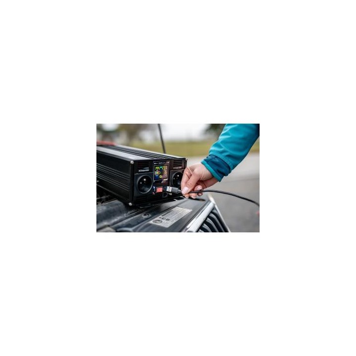 Przetwornica napięcia Newell z czystą sinusoidą - 12 V / 230 V, 2000 W