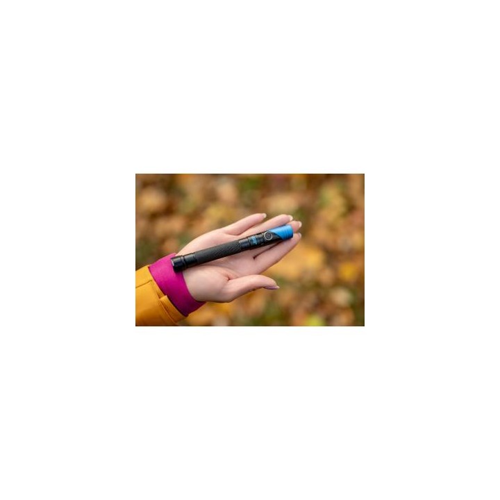 Latarka taktyczna Newell FL250L USB-C