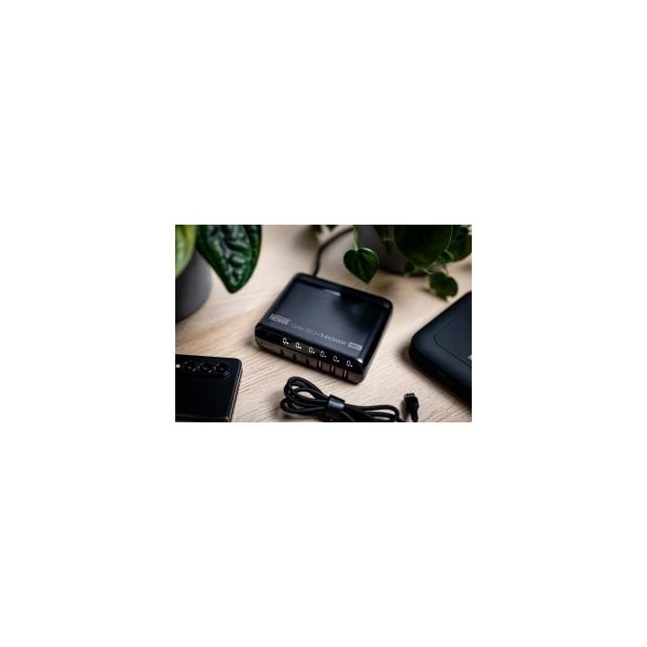 Ładowarka sieciowa z zestawem adapterów Newell GaN Tech T-power 140 W