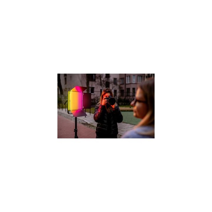 Lampa LED Newell RGB Vividha Effect