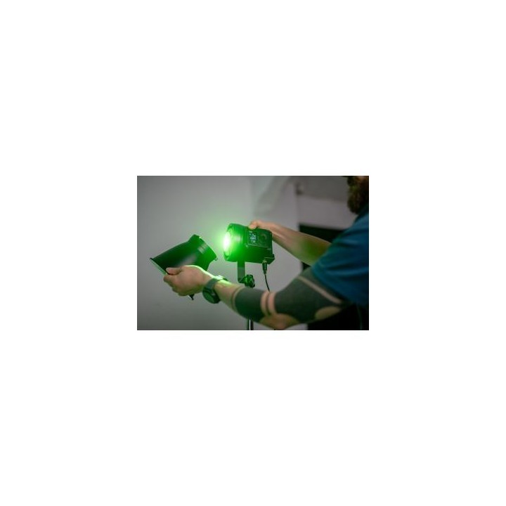 Lampa LED Newell RGB Pravaha Max 135