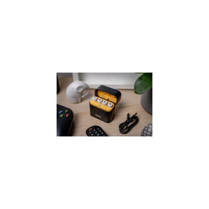 Ładowarka 4-kanałowa Newell do akumulatorów Li-ion + 4 akumulatory Li-ion AA 1,5 V 2200 mAh