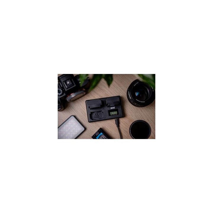Ładowarka trójkanałowa Newell TT-USB-C do akumulatorów NP-FZ100 do Sony