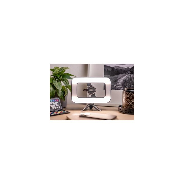 Lampa LED Newell Freya