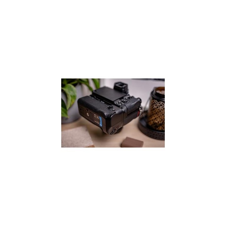 Battery Pack Newell MB-N14 do Nikon