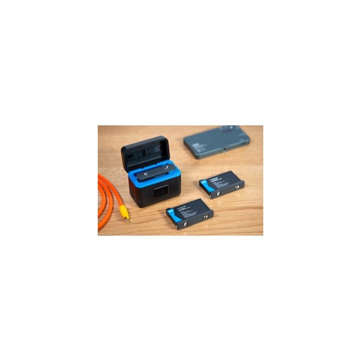 Ładowarka dwukanałowa Newell STD-USB do akumulatorów CINSBBMA do Insta360 X4