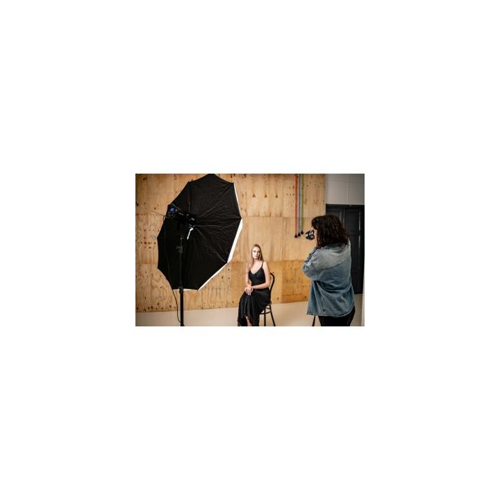 Parasolka-softbox rozpraszająca Newell 140 cm