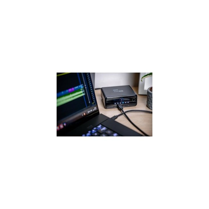 Ładowarka sieciowa Newell GaN 240 W TFT - EU